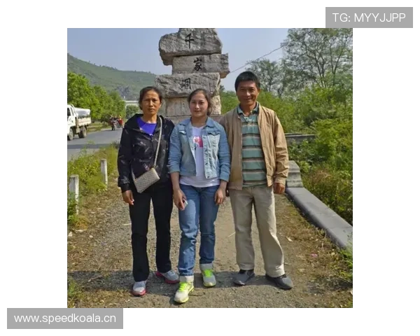 廖秋云又换豪车了，邻居都说这车开得太不像话！