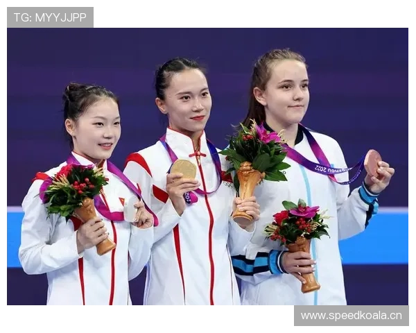 朱雪莹训练完直接去奢侈品店刷卡？这反差谁懂啊